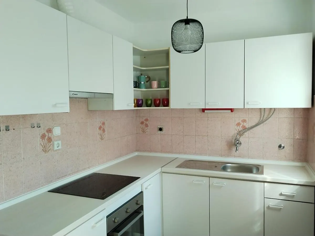 Island Bliss - 150 M From The Beach, With Sea View Apartment Vrbnik