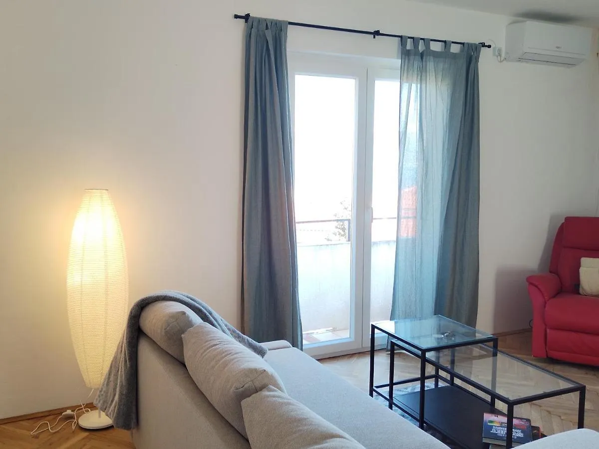 Island Bliss - 150 M From The Beach, With Sea View Apartment Vrbnik