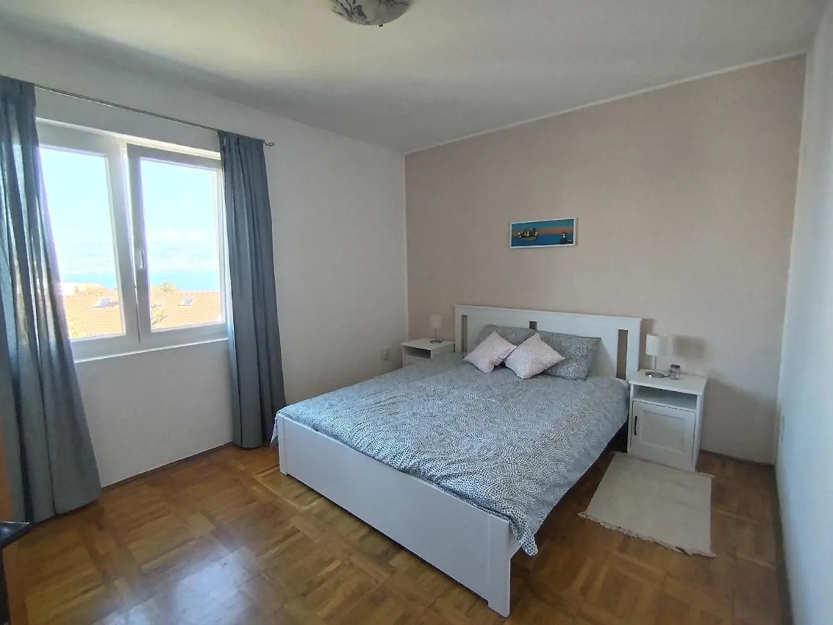 Island Bliss - 150 M From The Beach, With Sea View Apartment Vrbnik 0*,