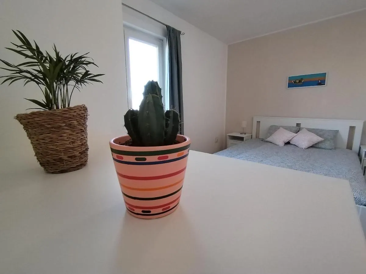 Island Bliss - 150 M From The Beach, With Sea View Apartment Vrbnik 0*,  Croatia